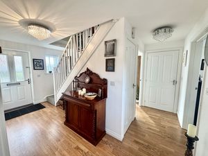 Photo 17- click for photo gallery